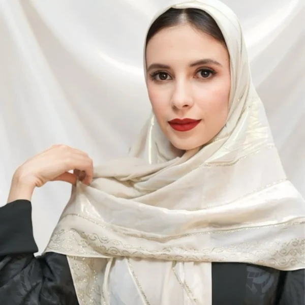 Foulard Imarat – Ivoire Élégant
